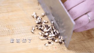 脆嫩五彩白菜卷的做法步骤：2