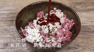 脆嫩五彩白菜卷的做法步骤：3