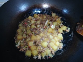 米豆腐烧肉的做法步骤：7