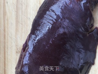 洋葱炒猪肝的做法步骤：3