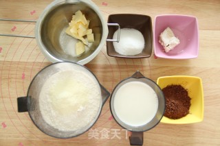 可可冰心面包的做法步骤：1