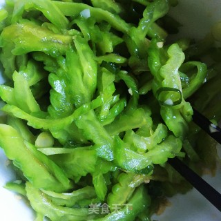 麻油拌苦瓜的做法步骤：8