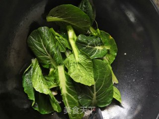 蒜蓉炒菜心的做法步骤：4