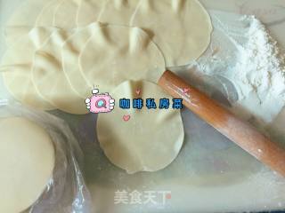 饺子皮版生煎包的做法步骤：5