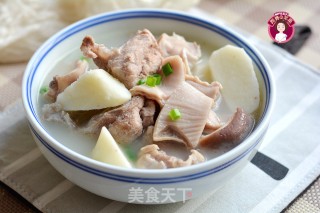 猪肚腔骨山药汤的做法步骤：11
