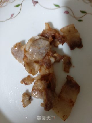 五花肉炒菜心苗的做法步骤：4