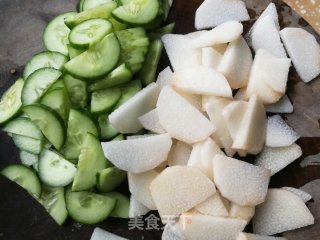 山药炒黄瓜的做法步骤：2