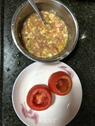 肉末酿番茄的做法步骤：1
