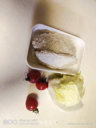 生菜鳕鱼沙拉的做法步骤：2