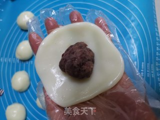 椰蓉红豆糯米糍的做法步骤：11