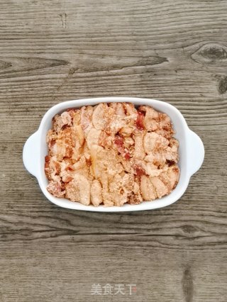 粉蒸肉的做法步骤：8