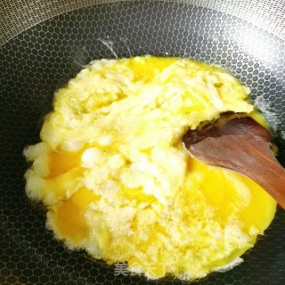 全麦韭菜鸡蛋饺子的做法步骤：4