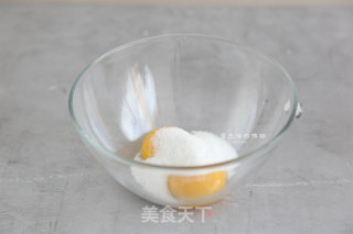 脆皮炸鲜奶的做法步骤：2