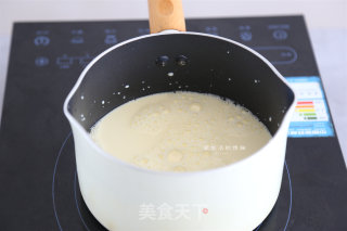 脆皮炸鲜奶的做法步骤：4