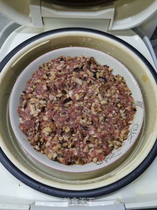 冬菇蒸肉饼的做法步骤：5