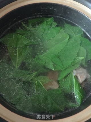 桑叶扇骨汤的做法步骤：3