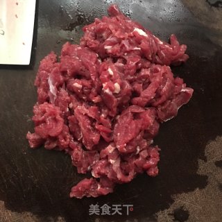 番茄牛肉汤的做法步骤：2