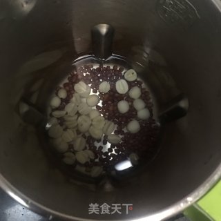 红豆莲子羹的做法步骤：3