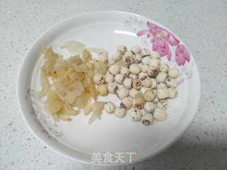 百合莲子豆浆的做法步骤：1