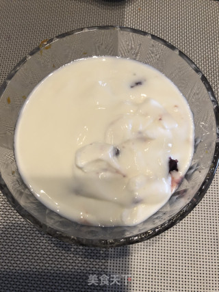 紫薯酸奶坚果水果碗的做法步骤：2