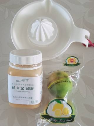冰镇青檬蜂蜜水的做法步骤：1