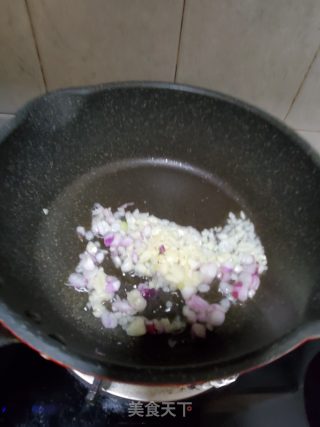 葱蒜拌黄豆芽的做法步骤：6