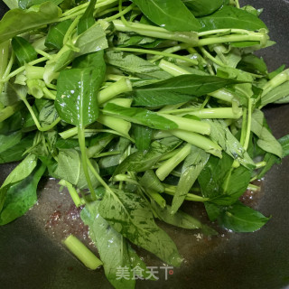 南乳炒空心菜的做法步骤：4