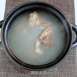牛骨清汤的做法步骤：9
