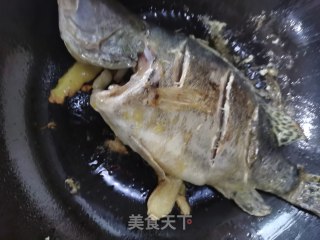 竹笋鳜鱼汤的做法步骤：5