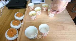 早餐怎么做又简单又好吃，网红星巴克甜品，美味爆头玛芬蛋糕。的做法步骤：4