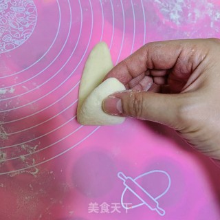 椰蓉面包的做法步骤：16