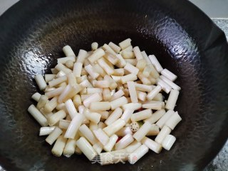 酸辣藕带的做法步骤：4