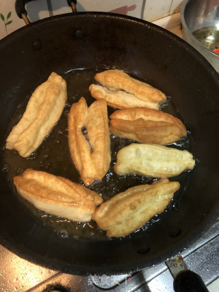 油条的做法步骤：10