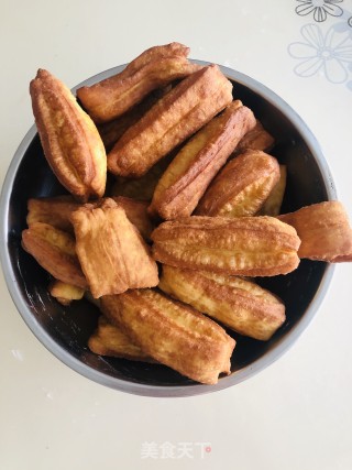 油条的做法步骤：11