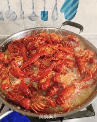 蒜泥龙虾的做法步骤：5