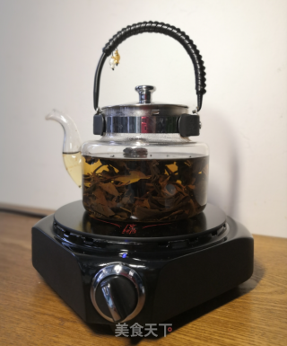 如何煮出一壶香气浓郁的白茶的做法步骤：3