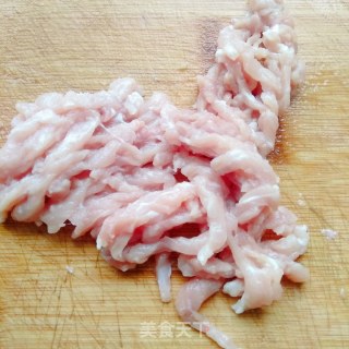 豆角炒肉丝的做法步骤：2