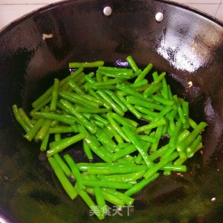 豆角炒肉丝的做法步骤：8