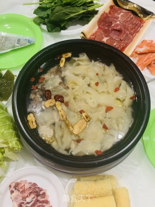 鱼胶鸡汤火锅的做法步骤：7
