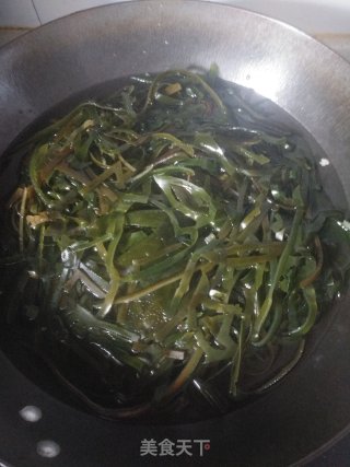 凉拌海带的做法步骤：1
