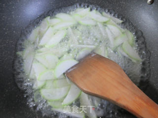 圆蛤肉夜开花羹的做法步骤：7