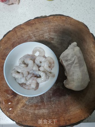 鲜虾鸡里蹦的做法步骤：1