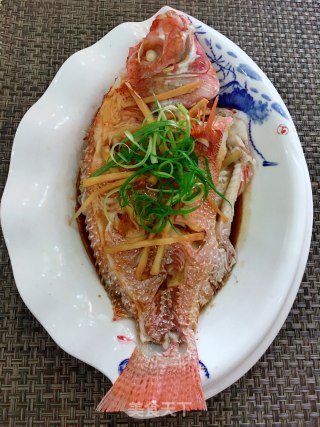 清蒸红罗非的做法步骤：8
