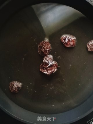 梅渍圣女果的做法步骤：5