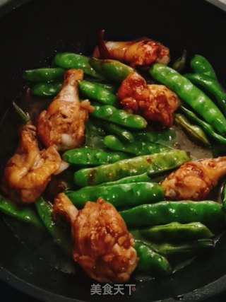 豆角炖鸡翅根的做法步骤：8