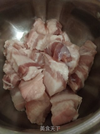 板栗南瓜蒸肉的做法步骤：1