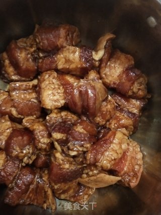 板栗南瓜蒸肉的做法步骤：3