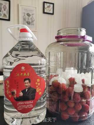 好喝不醉的杨梅酒的做法步骤：3