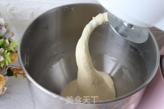 玉米肉松小面包的做法步骤：3