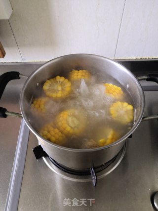 山药脊骨汤的做法步骤：6